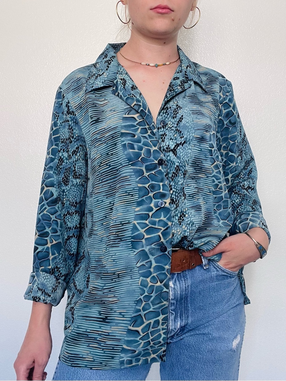 Donnkenny | Vintage 90s Blue Snakeskin Reptile Lightweight Button Down Blouse